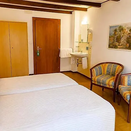 Parkhotel Emmaus - Casa Del Sole 2*